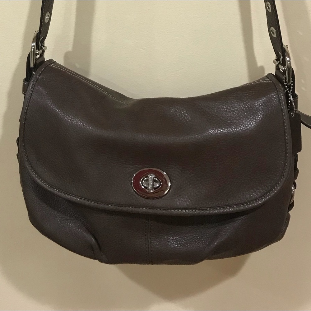 💯 authentic Coach bag. Excellent condition